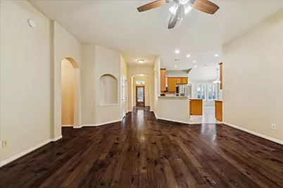 2011 Arbor Gate Court, Richmond, TX 77469 - Photo 11