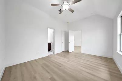 11030 Sarah Bluff Lane, Cypress, TX 77433 - Photo 37