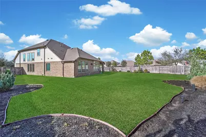 11030 Sarah Bluff Lane, Cypress, TX 77433 - Photo 47