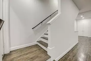 339 Eado Park Cir, Houston, TX 77020 - Photo 15