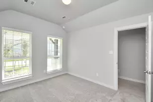 27 Knight Bayou Dr, Dayton, TX 77535 - Photo 9