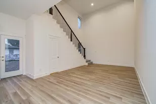 606 4th St, Humble, TX 77338 - Photo 13