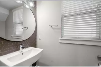 406 Yale Oaks Lane, Houston, TX 77091 - Photo 11