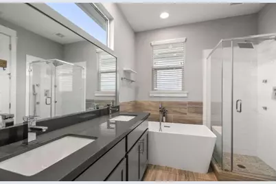 406 Yale Oaks Lane, Houston, TX 77091 - Photo 15
