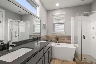 406 Yale Oaks Ln, Houston, TX 77091 - Photo 15