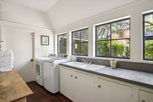 1117 Banks, Houston, TX 77006 - Photo 35