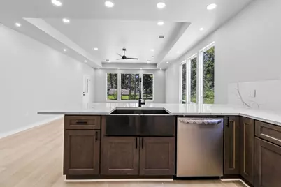 599 Bridgeview Drive, Onalaska, TX 77360 - Photo 9