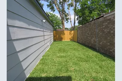 11619 Bowlan Lane, Houston, TX 77035 - Photo 27