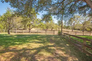 1803 Hickory Ln, Brenham, TX 77833 - Photo 21