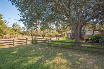 1803 Hickory Lane, Brenham, TX 77833 - Photo 25