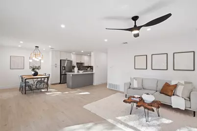 7729 Croftwood Drive, Austin, TX 78749 - Photo 9