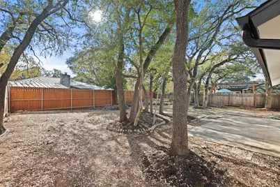 7729 Croftwood Drive, Austin, TX 78749 - Photo 27