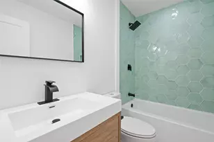 7729 Croftwood Dr, Austin, TX 78749 - Photo 15