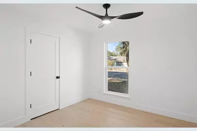 7729 Croftwood Drive, Austin, TX 78749 - Photo 13