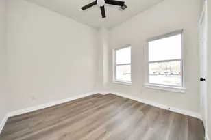 8025 Peachtree St, Houston, TX 77016 - Photo 19