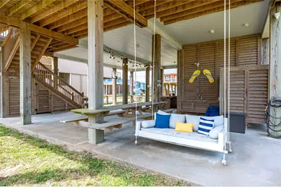 1326 Sunrise, Crystal Beach, TX 77650 - Photo 35