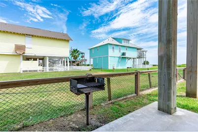 1326 Sunrise, Crystal Beach, TX 77650 - Photo 37
