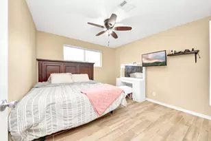 5423 Lillian St, Baytown, TX 77521 - Photo 25