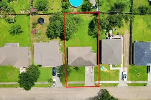 5423 Lillian St, Baytown, TX 77521 - Photo 3