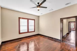 3010 Avenue Q, Galveston, TX 77550 - Photo 1