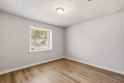 9347 Colleen Road, Houston, TX 77080 - Photo 11