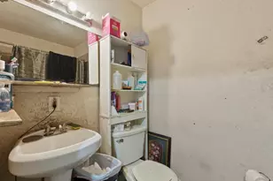 1418 S 7th St, Conroe, TX 77301 - Photo 21