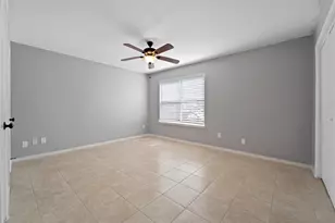 6001 Reims Rd, Houston, TX 77036 - Photo 9