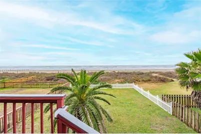 17423 Bristow Drive, Galveston, TX 77554 - Photo 23