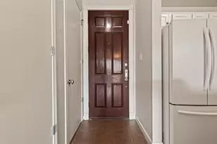 4515 Briar Hollow Pl, Houston, TX 77027 - Photo 5
