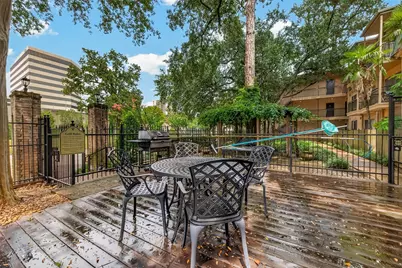 4515 Briar Hollow Place #309, Houston, TX 77027 - Photo 23