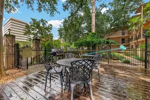 4515 Briar Hollow Pl, Houston, TX 77027 - Photo 23
