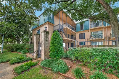 4515 Briar Hollow Place #309, Houston, TX 77027 - Photo 3