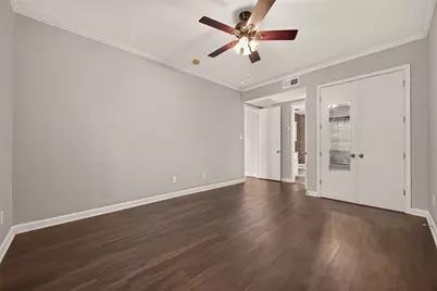 4515 Briar Hollow Place #309, Houston, TX 77027 - Photo 17