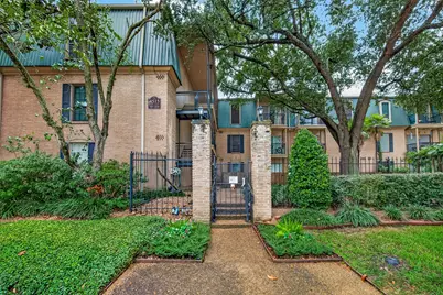 4515 Briar Hollow Place #309, Houston, TX 77027 - Photo 1