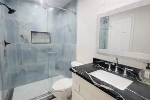 16002 Maple Acres Ct, Houston, TX 77095 - Photo 9