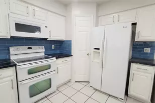 16002 Maple Acres Ct, Houston, TX 77095 - Photo 7