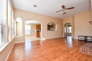 21619 Oakcreek Ct, Katy, TX 77450 - Photo 11