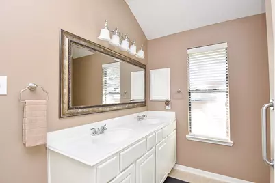 21619 Oakcreek Court, Katy, TX 77450 - Photo 19