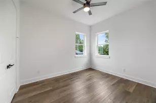 6530 Tuskegee St, Houston, TX 77091 - Photo 9