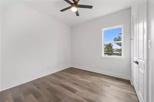 6530 Tuskegee St, Houston, TX 77091 - Photo 11