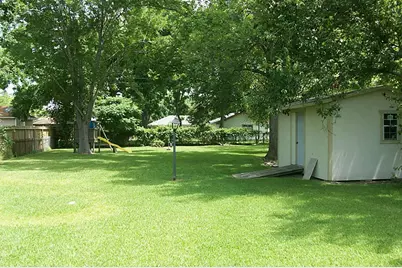 500 Bluebonnet, La Marque, TX 77568 - Photo 21