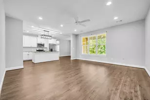 1 Hanover Ln, Panorama Village, TX 77304 - Photo 11