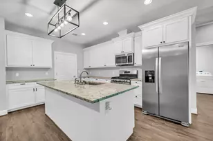 1 Hanover Ln, Panorama Village, TX 77304 - Photo 15