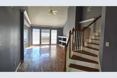 131 Annes Way, Stafford, TX 77477 - Photo 5