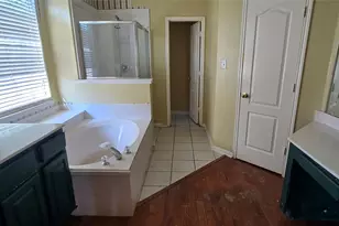 131 Annes Way, Stafford, TX 77477 - Photo 13