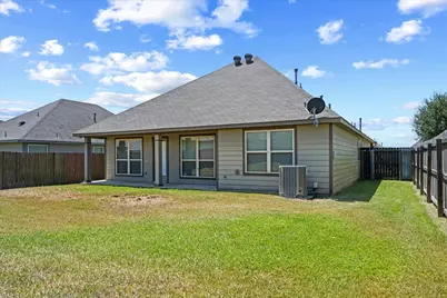 1007 Trellis Pass, Brenham, TX 77833 - Photo 11