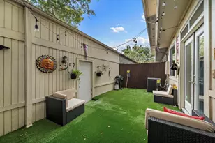 15167 Kimberley Ct, Houston, TX 77079 - Photo 9