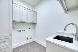 2006 Lexington St, Houston, TX 77098 - Photo 41