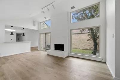 2002 Courtney Lane Drive, Houston, TX 77042 - Photo 7