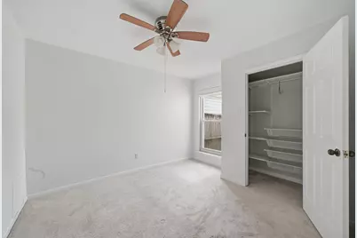 2002 Courtney Lane Drive, Houston, TX 77042 - Photo 15